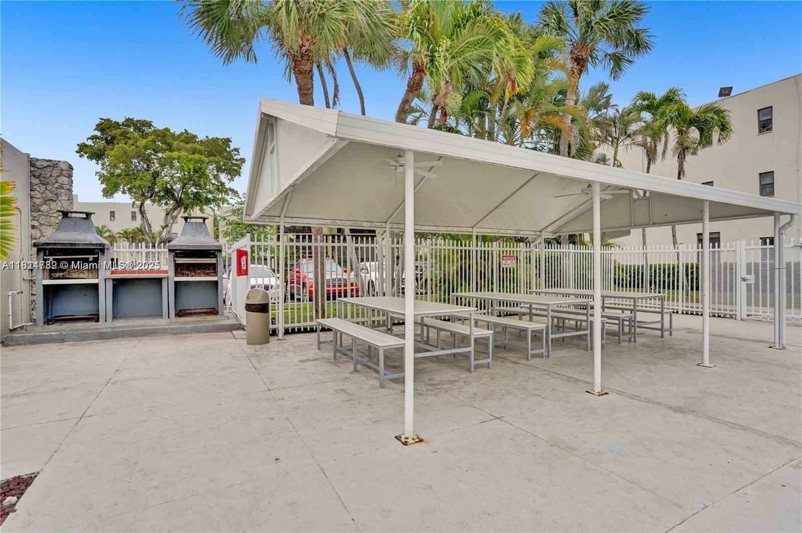 20300 W Country Club Dr # 3 Unit: 101-3