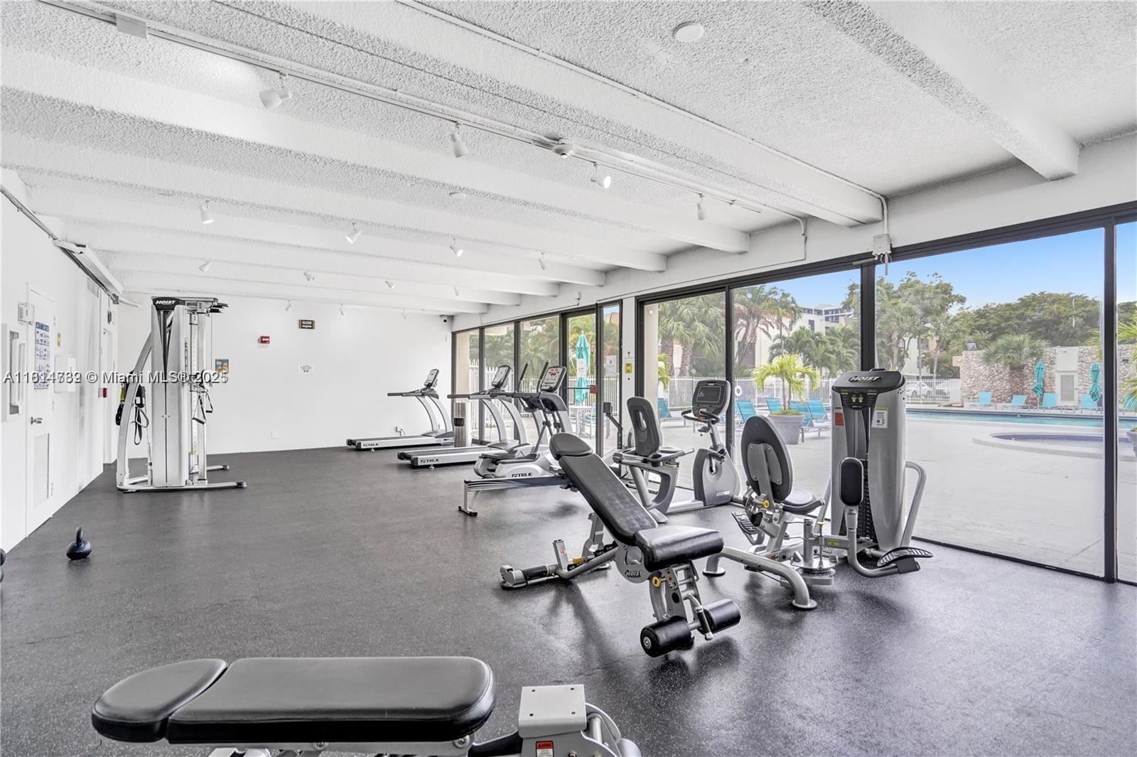 20300 W Country Club Dr # 3 Unit: 101-3