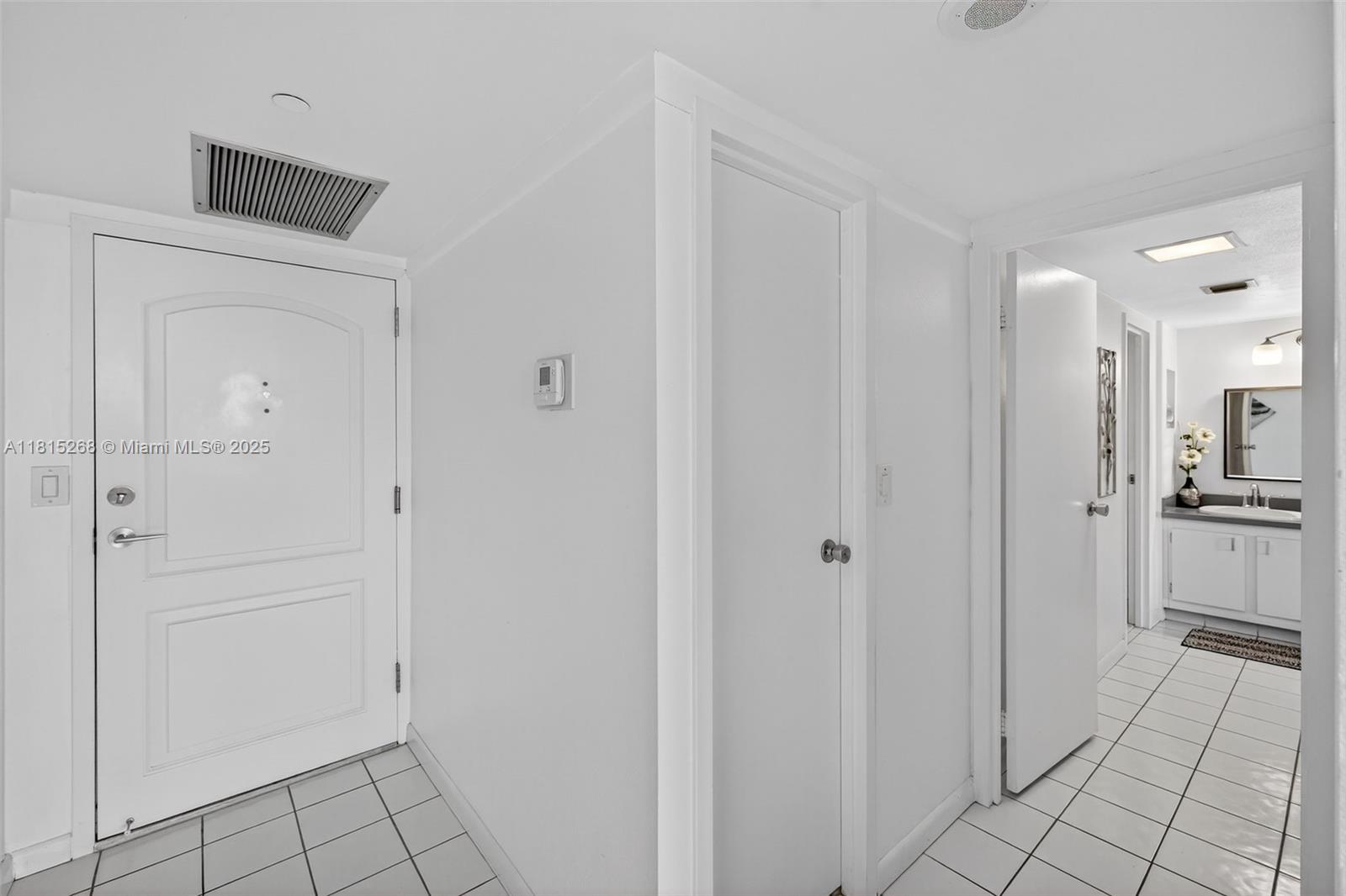 3675 N Country Club Dr # 401