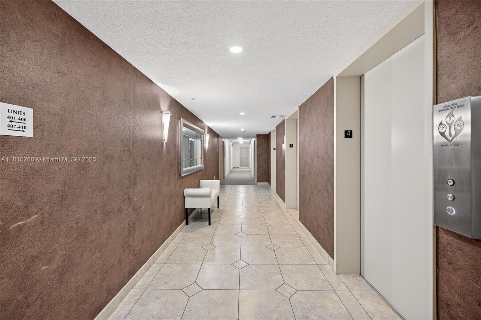 3675 N Country Club Dr # 401