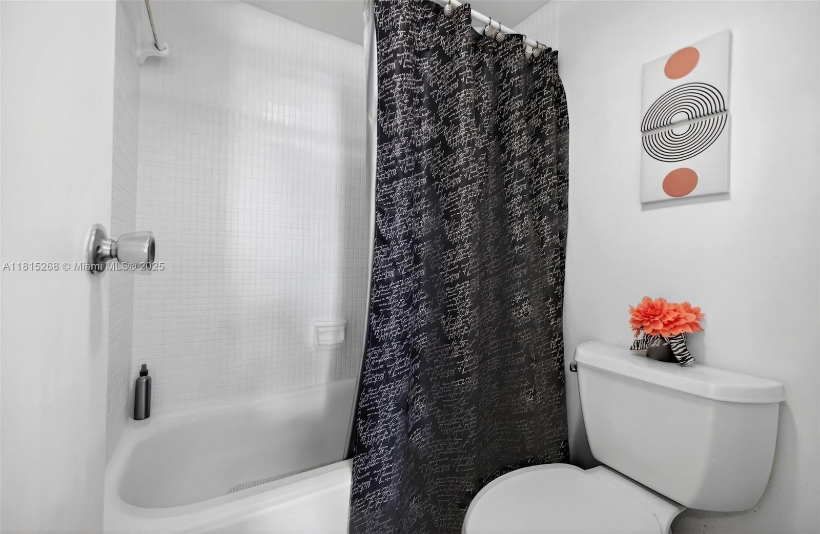 3675 N Country Club Dr # 401