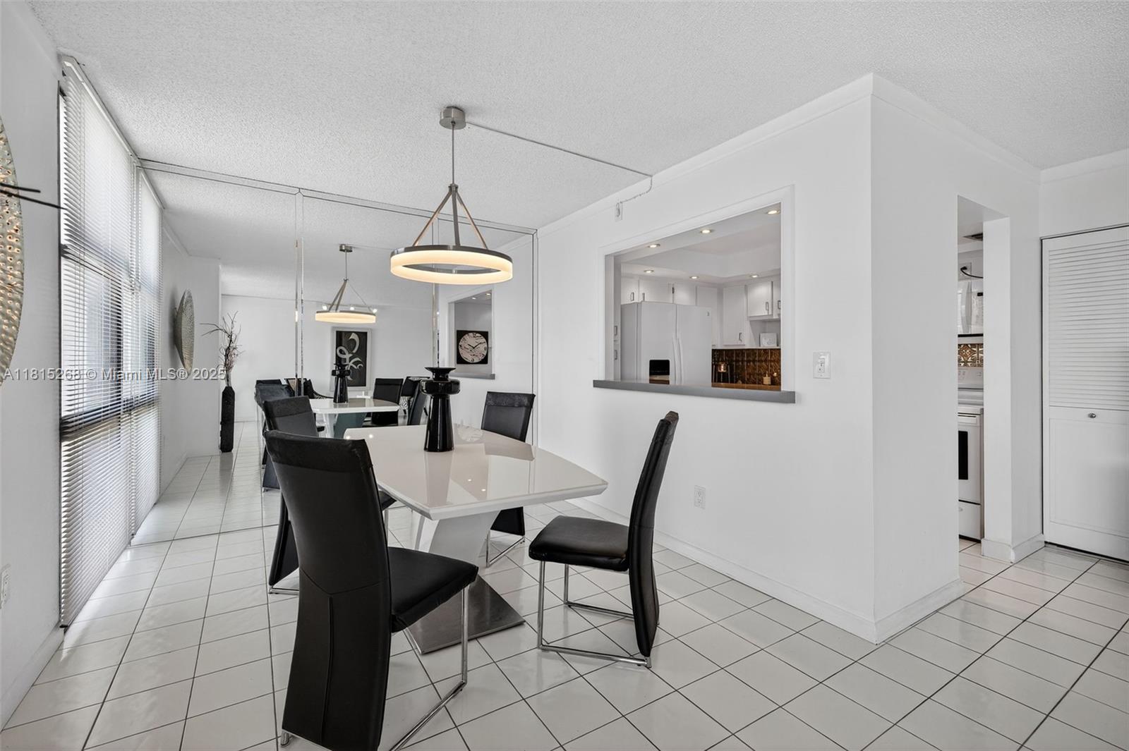 3675 N Country Club Dr # 401