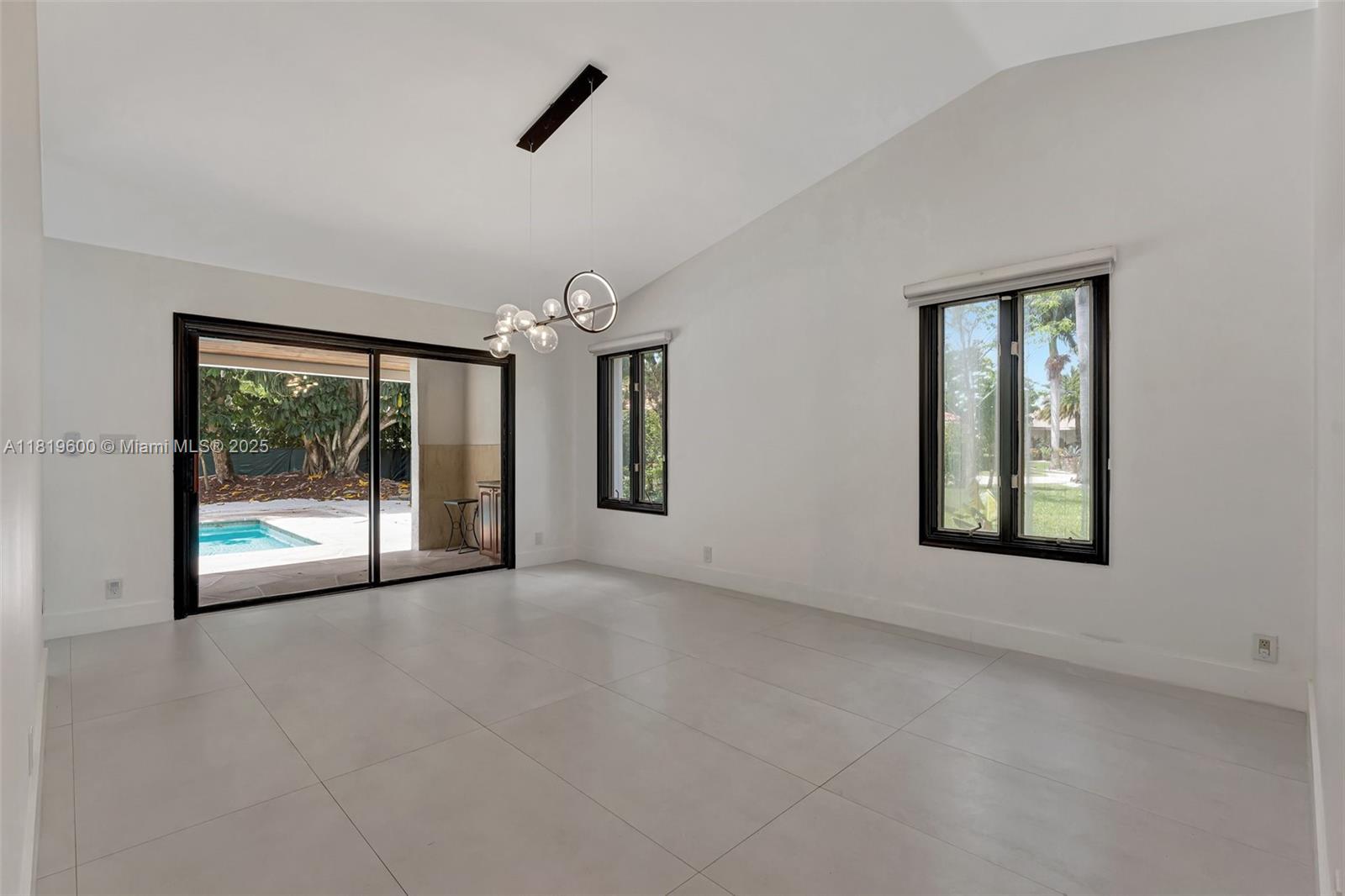 8360 NW 51st Ct
