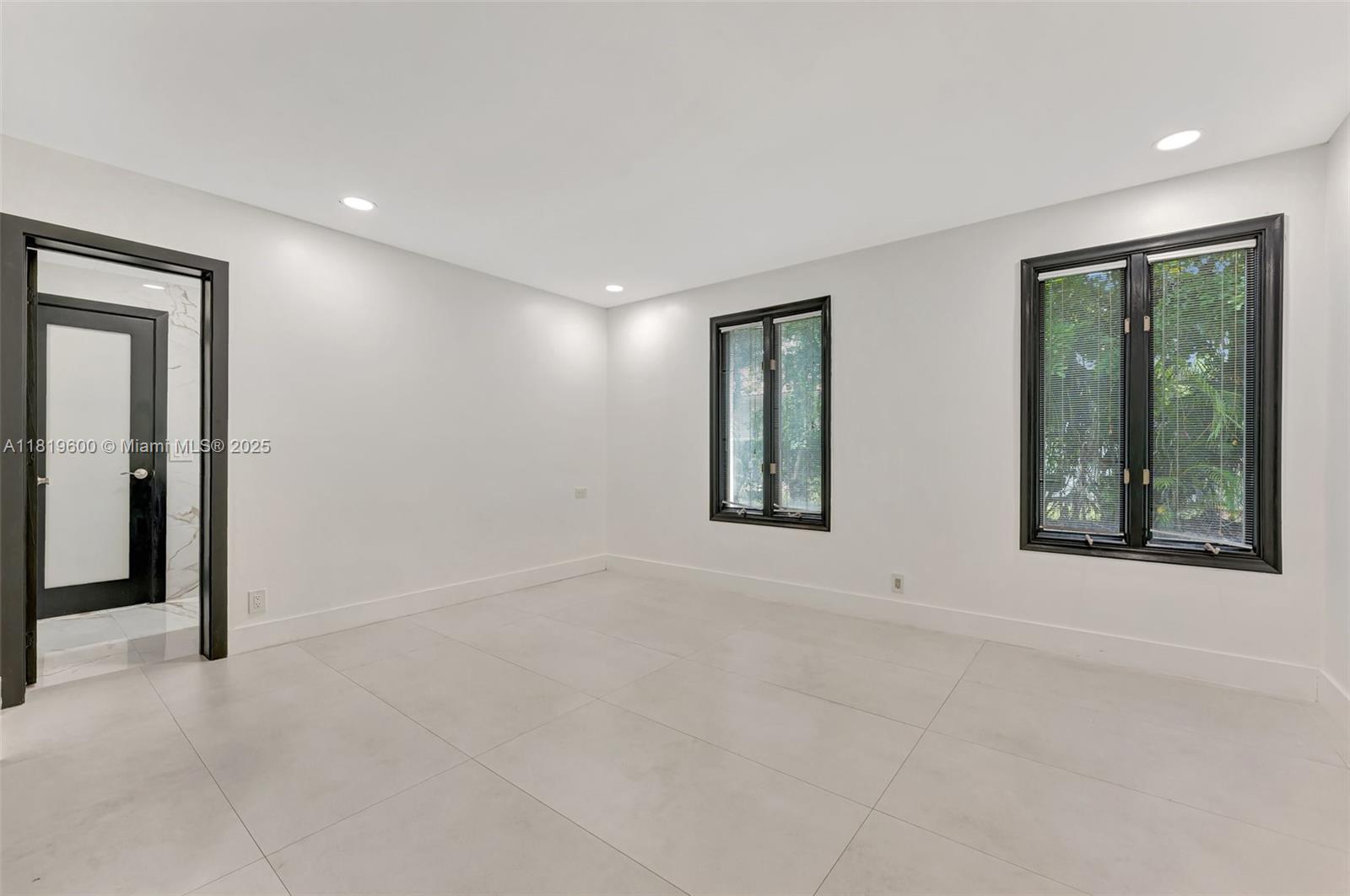 8360 NW 51st Ct