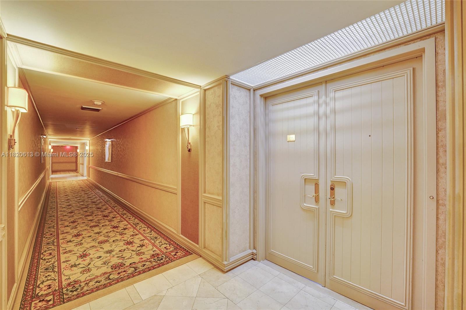 20281 E Country Club Dr # 2303