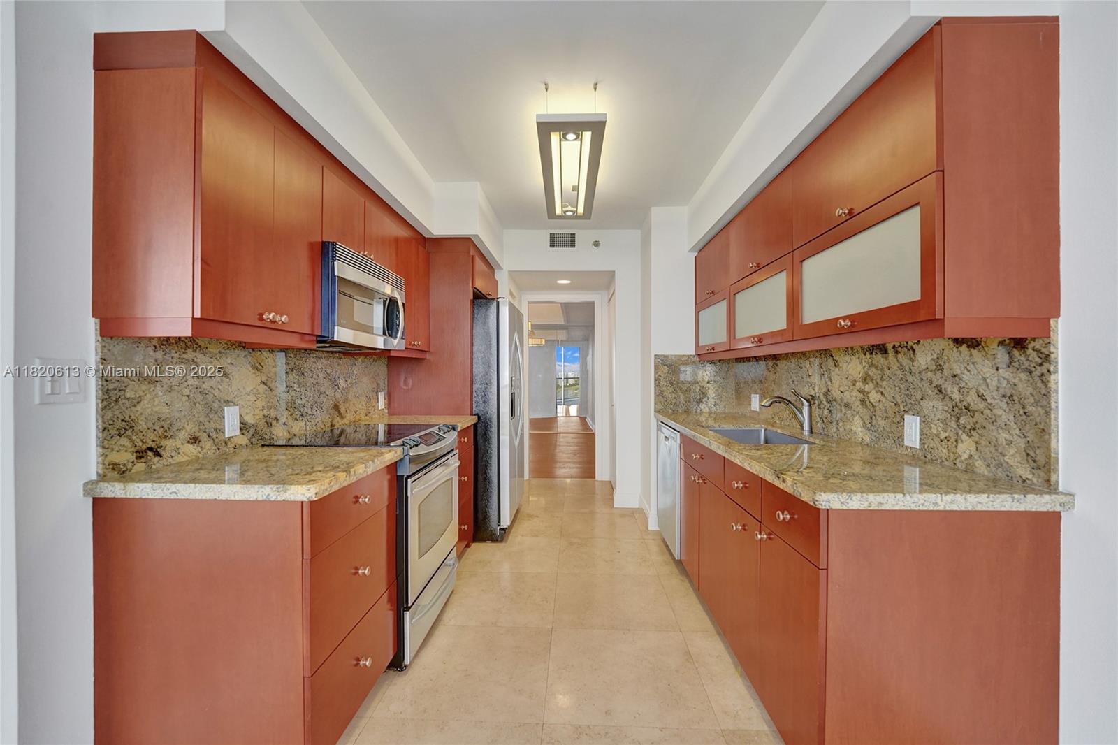 20281 E Country Club Dr # 2303