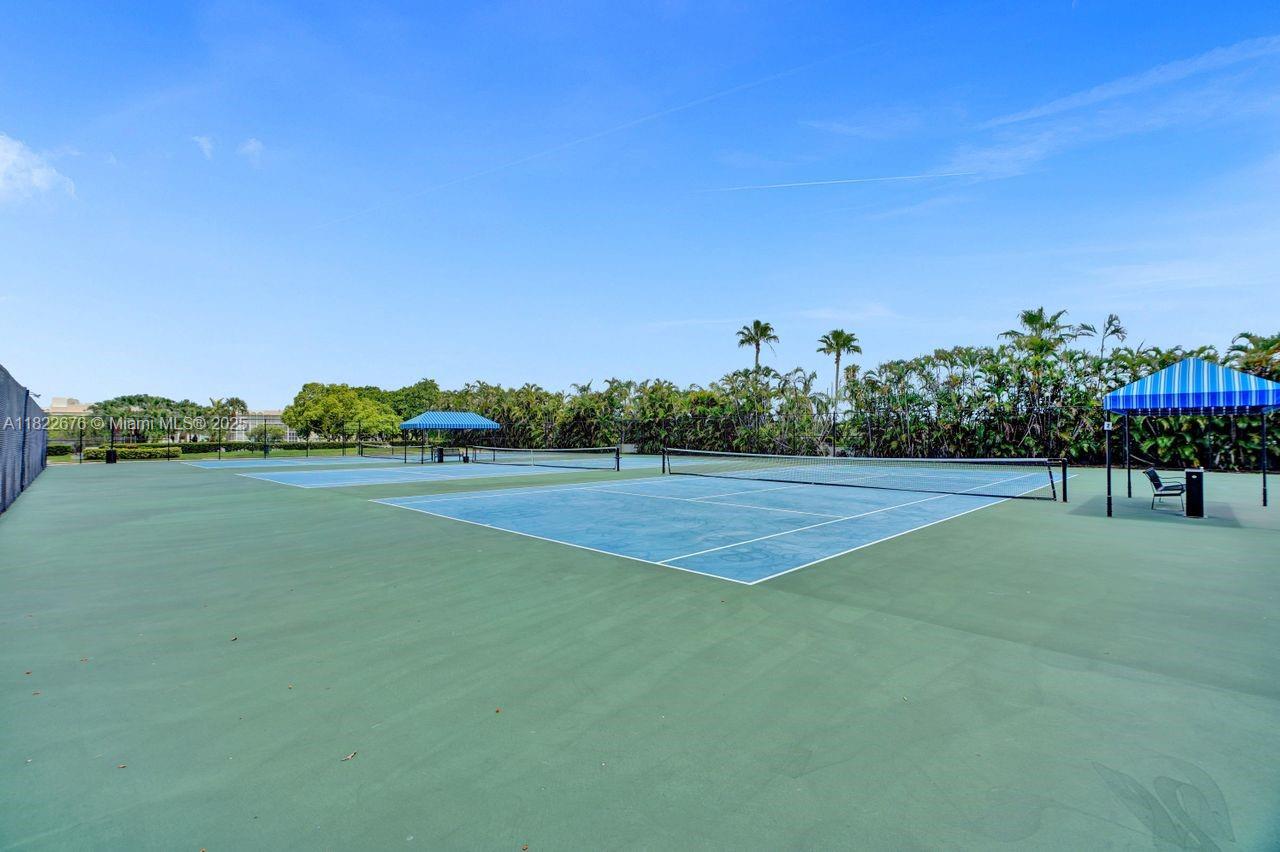 600 Three Islands Blvd # 615