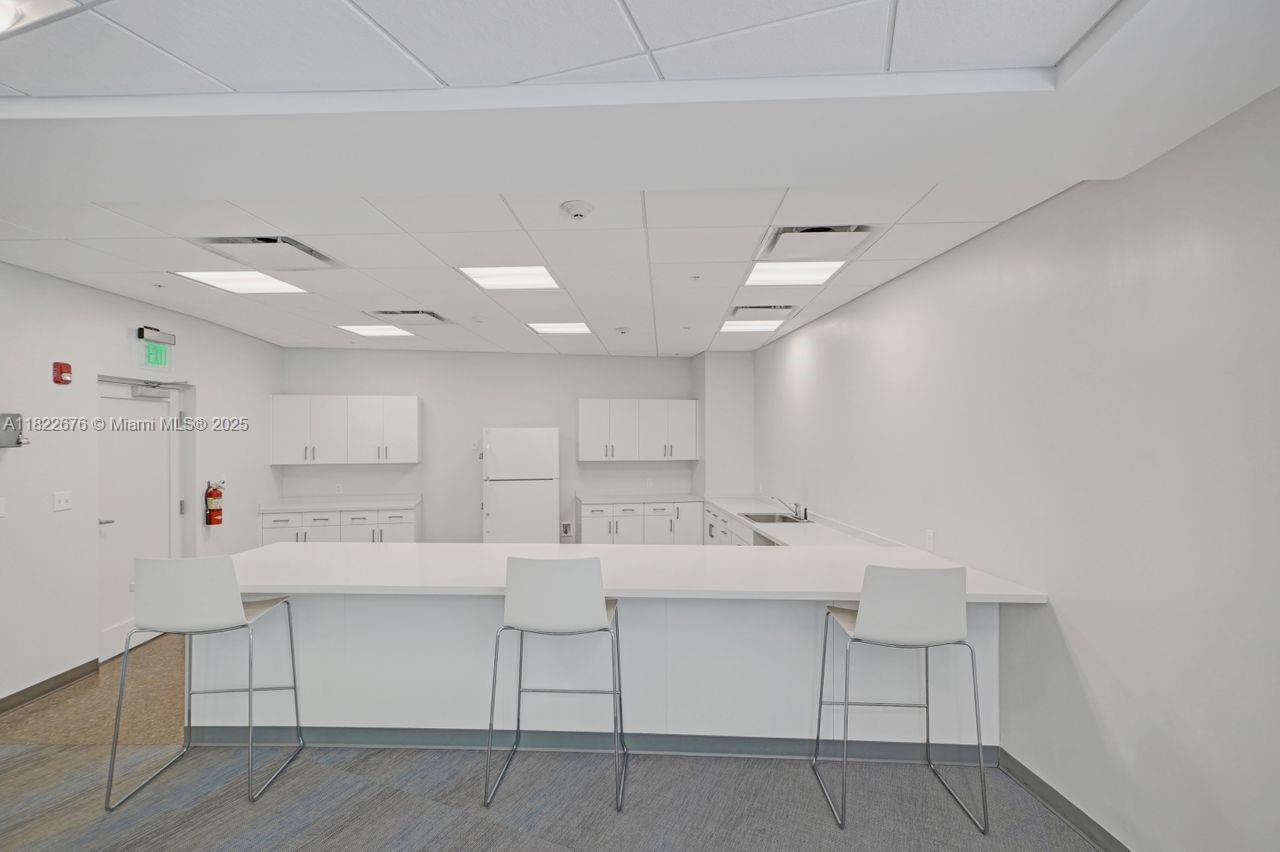 600 Three Islands Blvd # 615