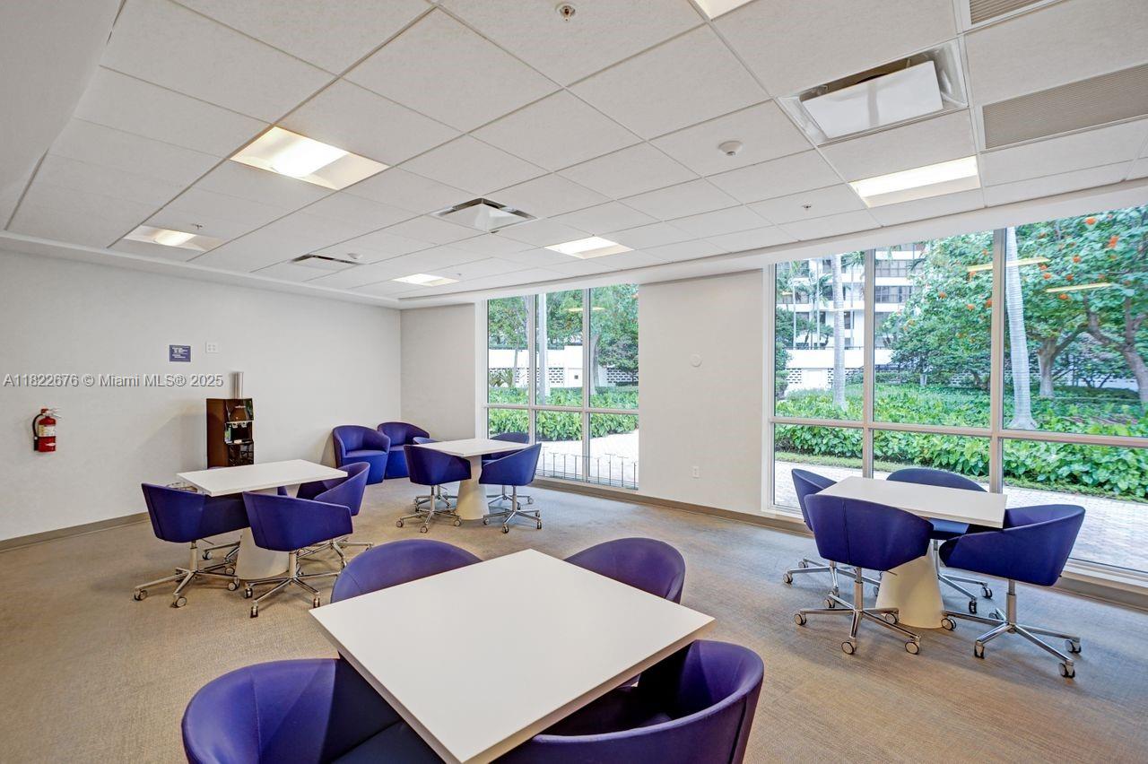 600 Three Islands Blvd # 615