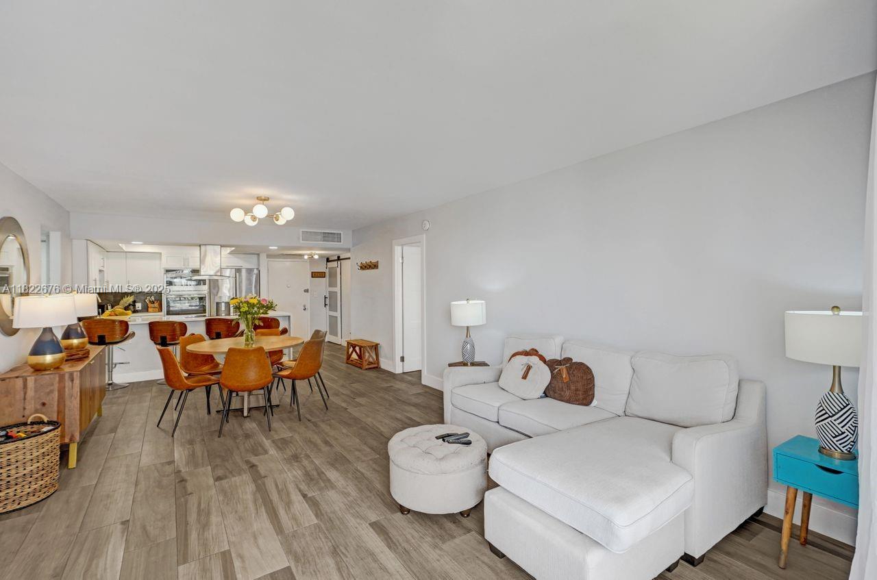 600 Three Islands Blvd # 615