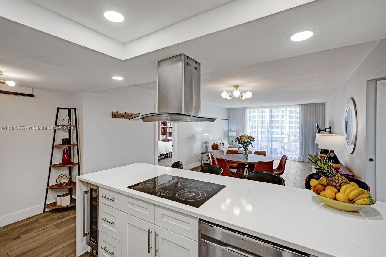 600 Three Islands Blvd # 615