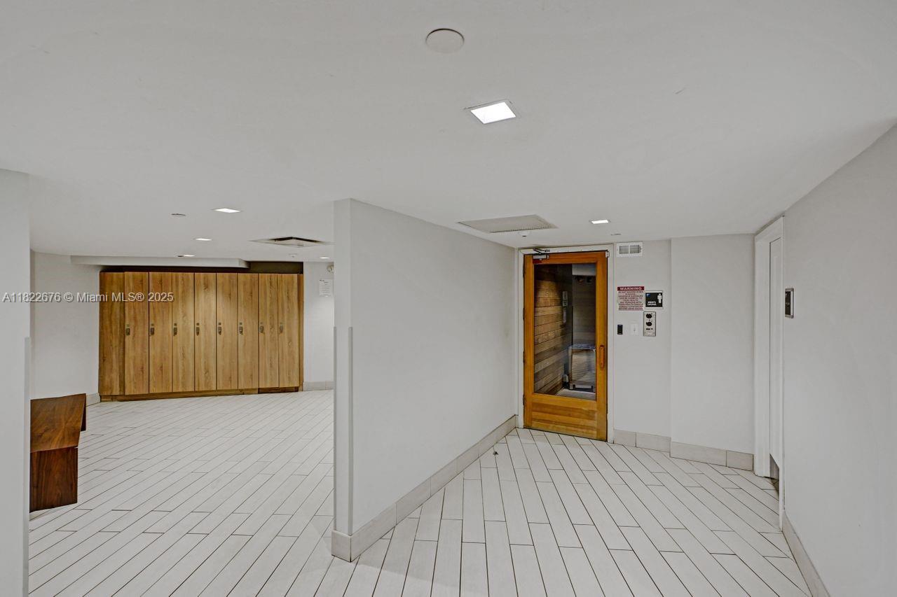 600 Three Islands Blvd # 615