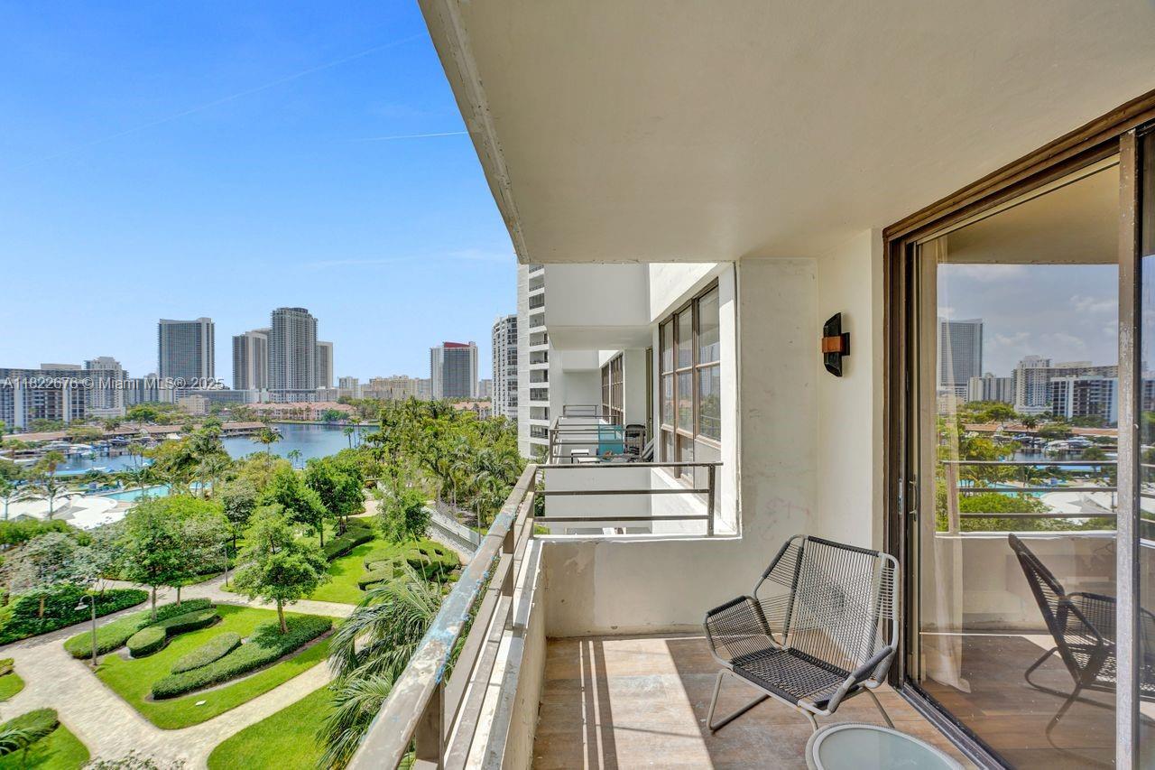 600 Three Islands Blvd # 615