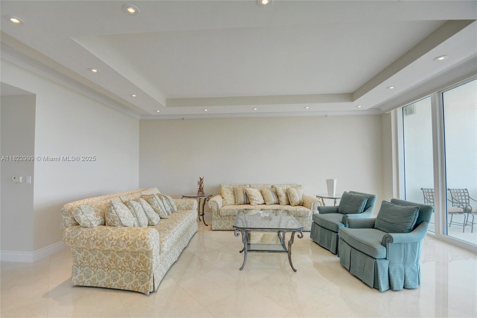 20155 NE 38th Ct # 2201