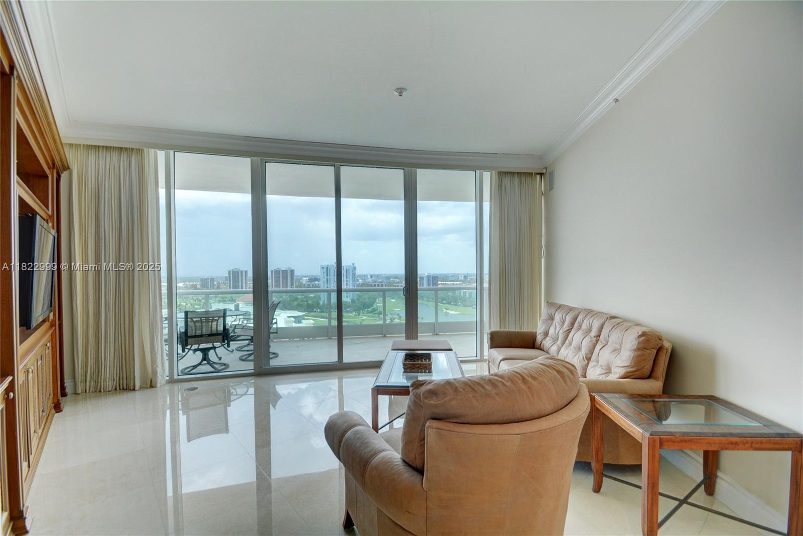 20155 NE 38th Ct # 2201