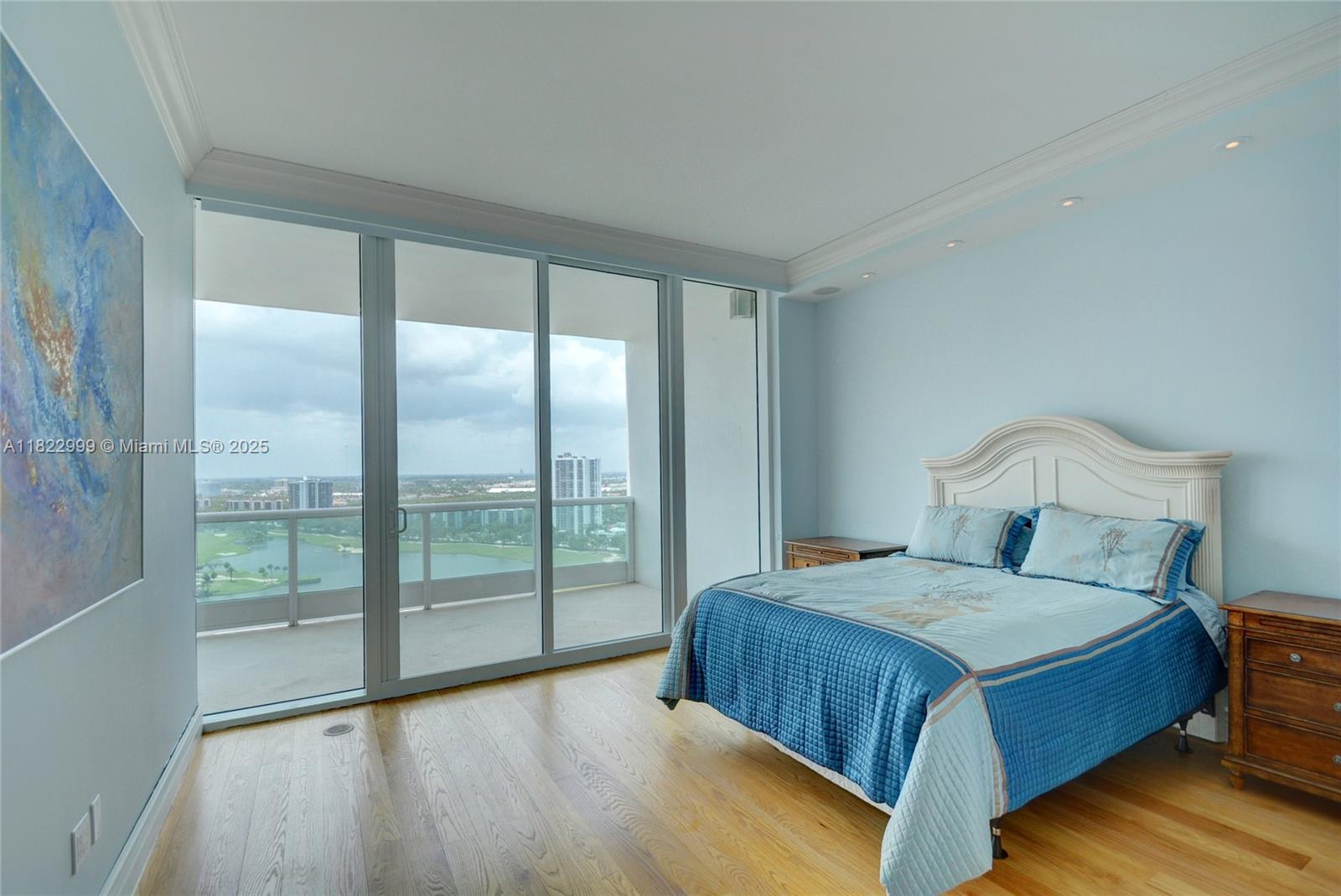 20155 NE 38th Ct # 2201