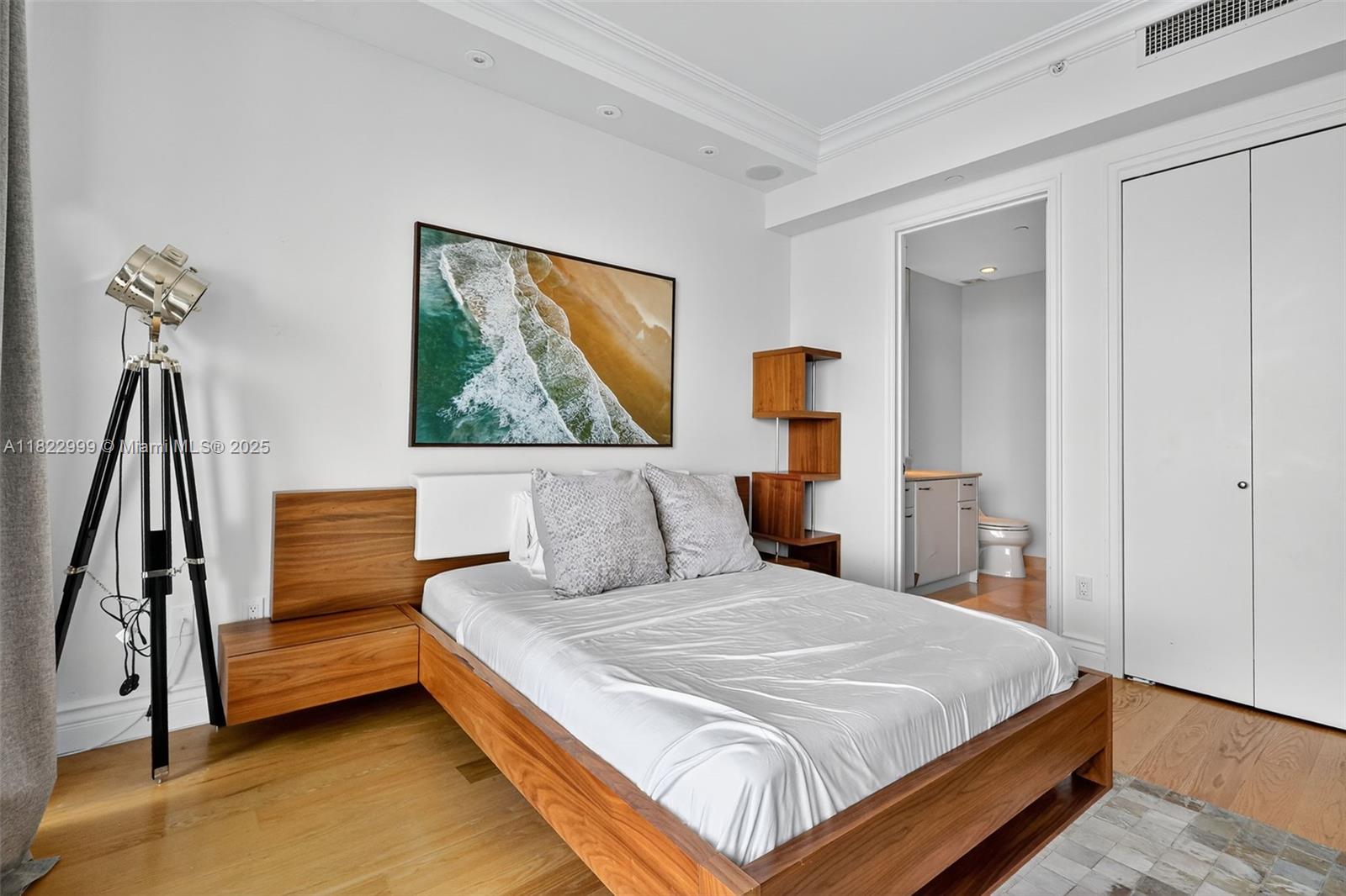 20155 NE 38th Ct # 2201