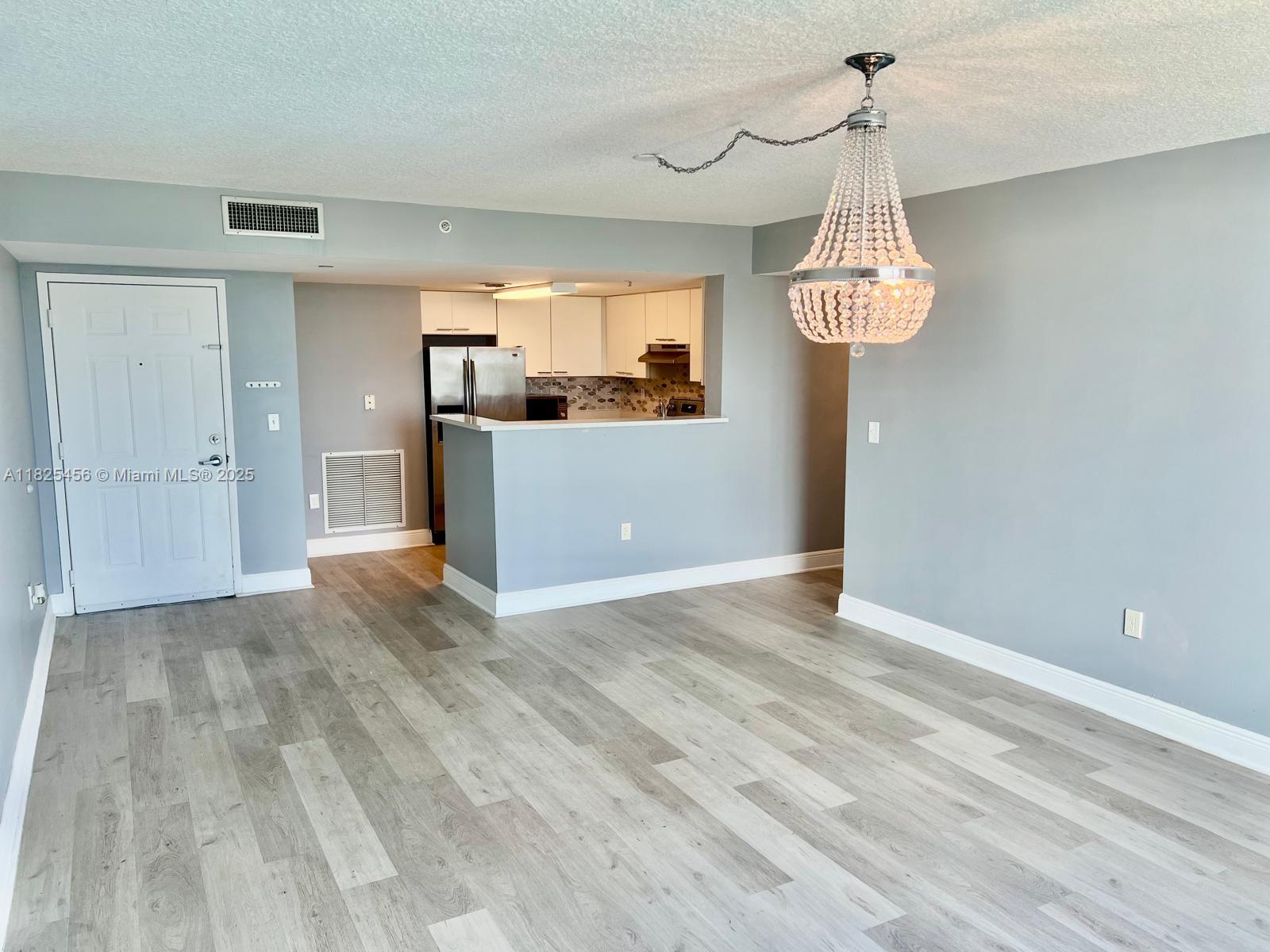 3000 Coral Way # 808