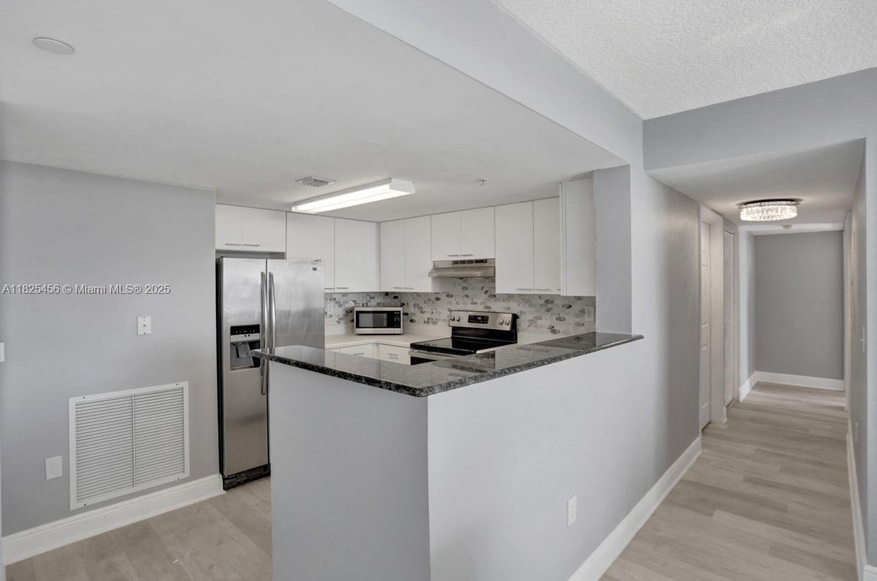 3000 Coral Way # 808