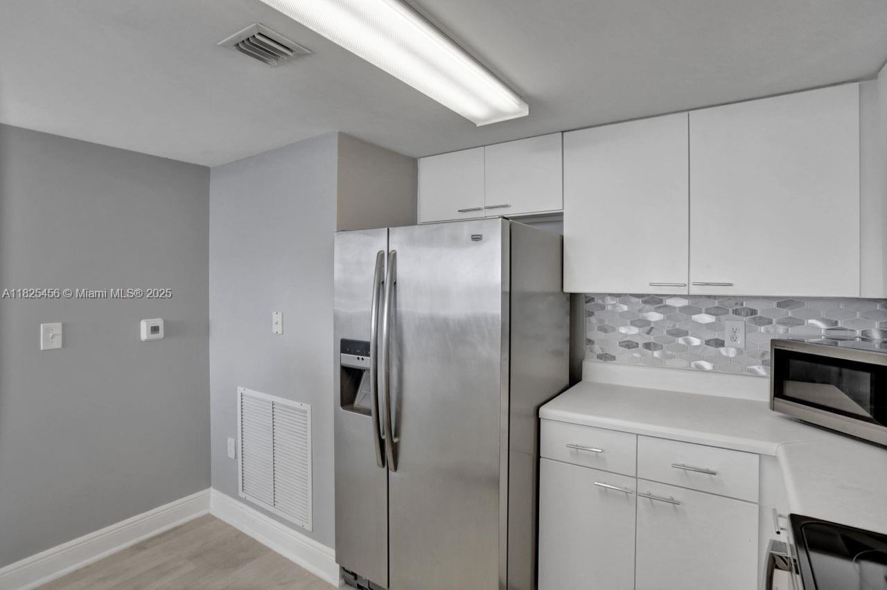 3000 Coral Way # 808