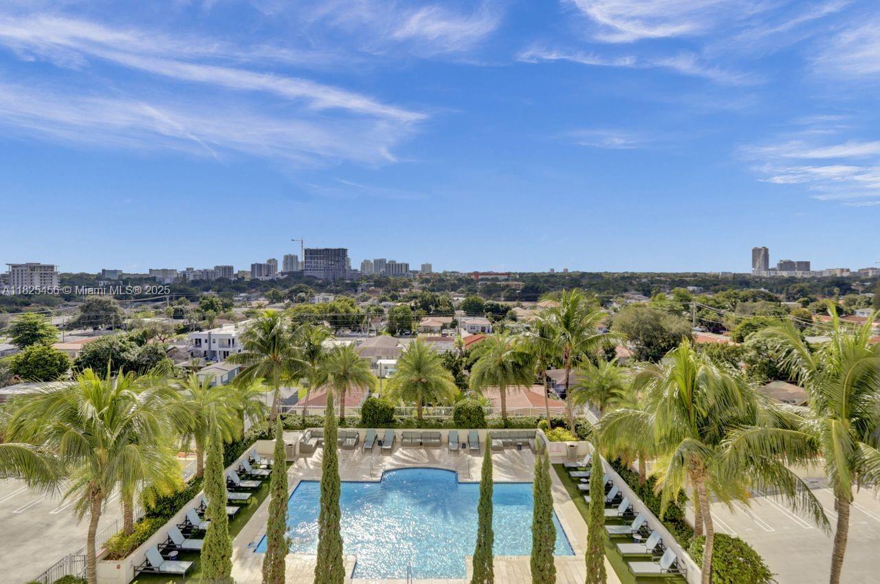 3000 Coral Way # 808