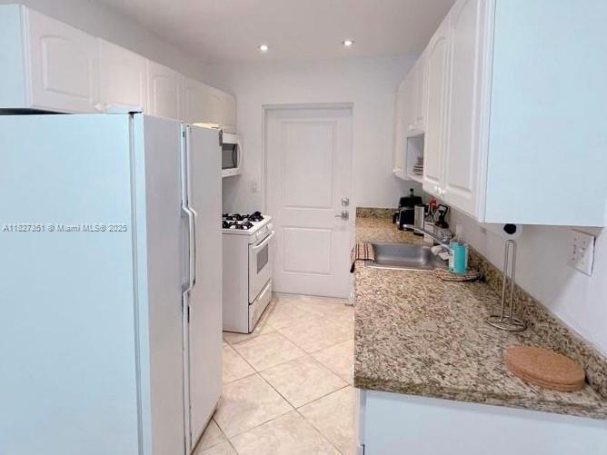 7315 Byron Ave # 3