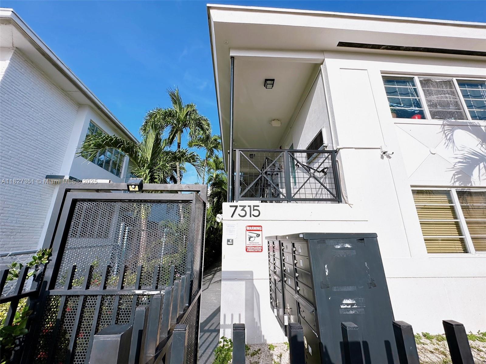 7315 Byron Ave # 3