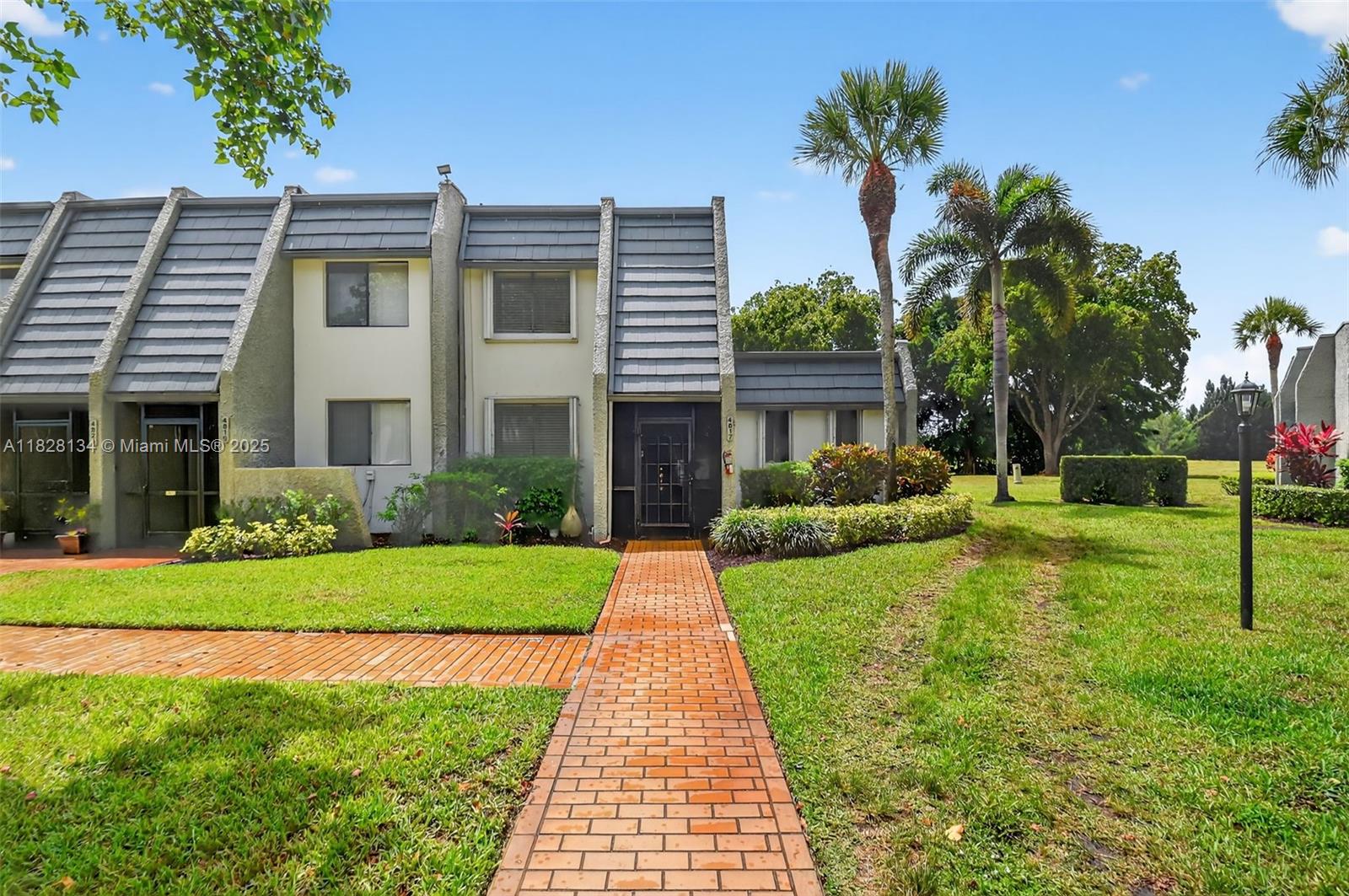 4817 Esedra Ct