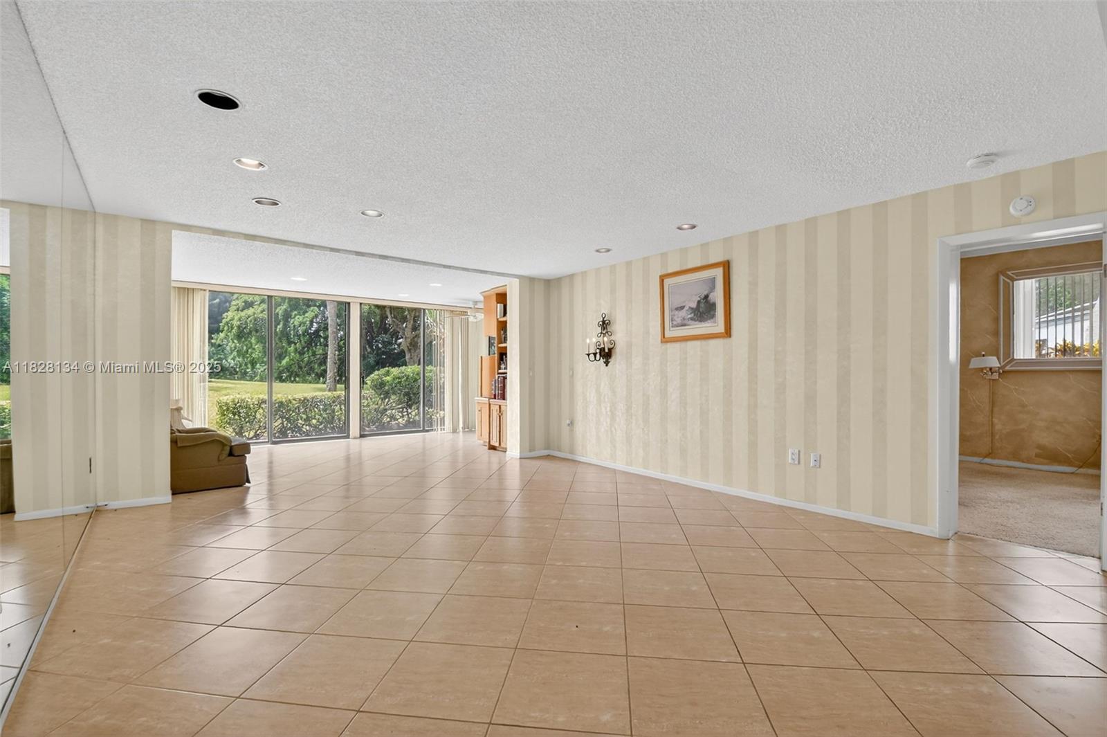 4817 Esedra Ct