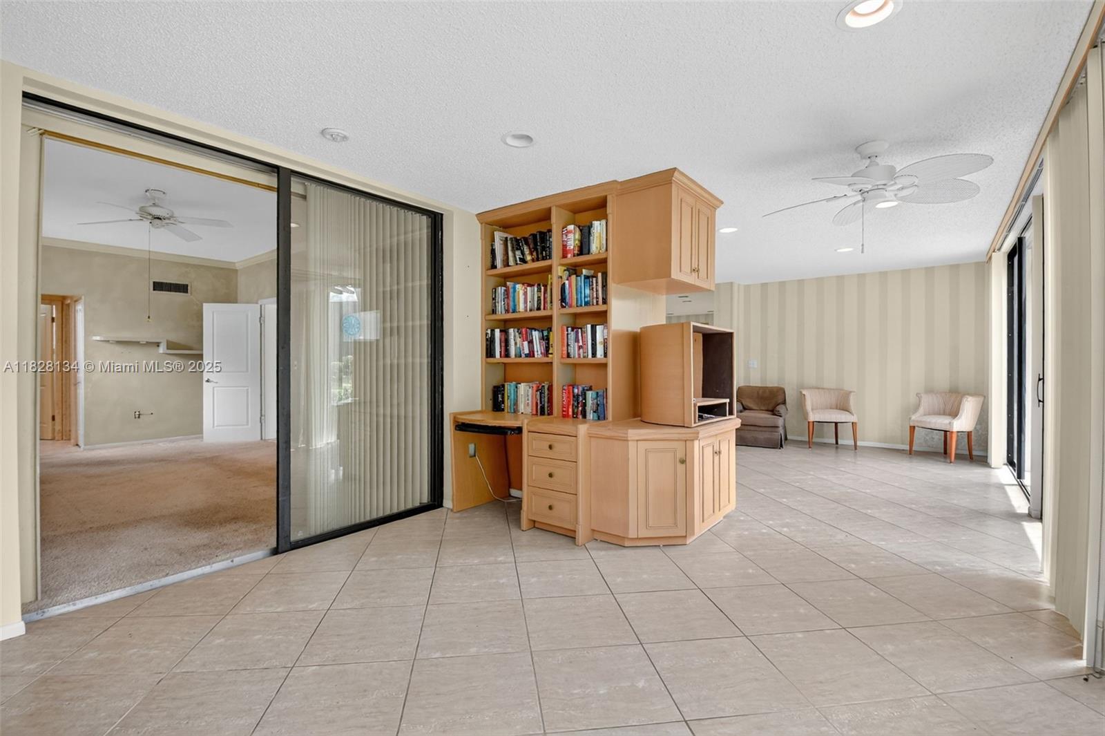 4817 Esedra Ct