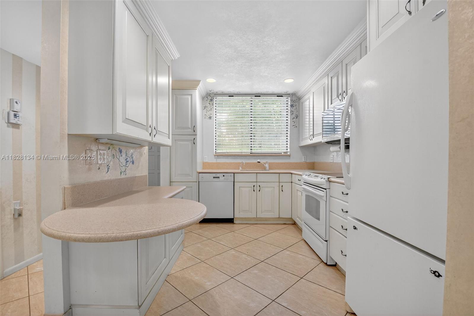 4817 Esedra Ct