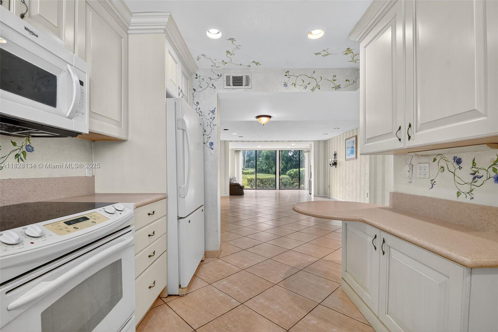 4817 Esedra Ct