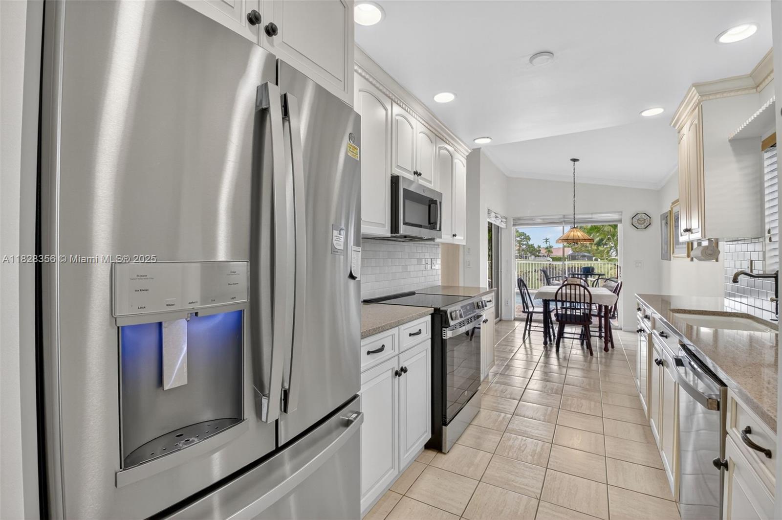 10344 Sunset Bend Dr