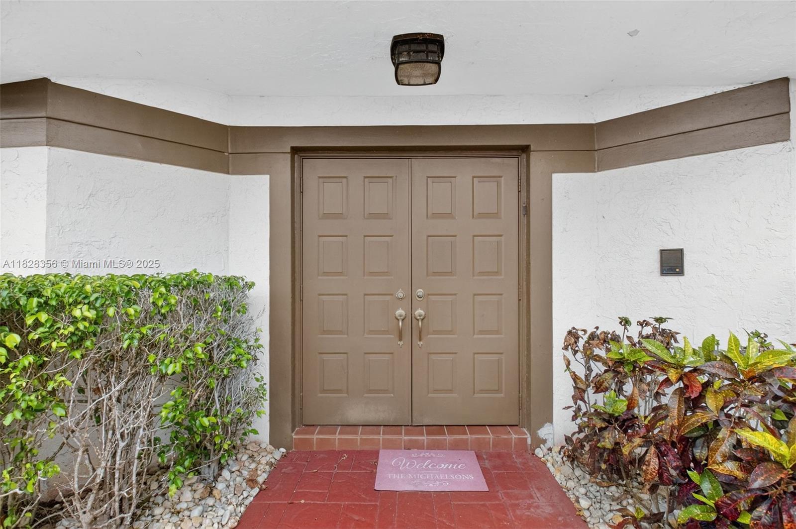10344 Sunset Bend Dr