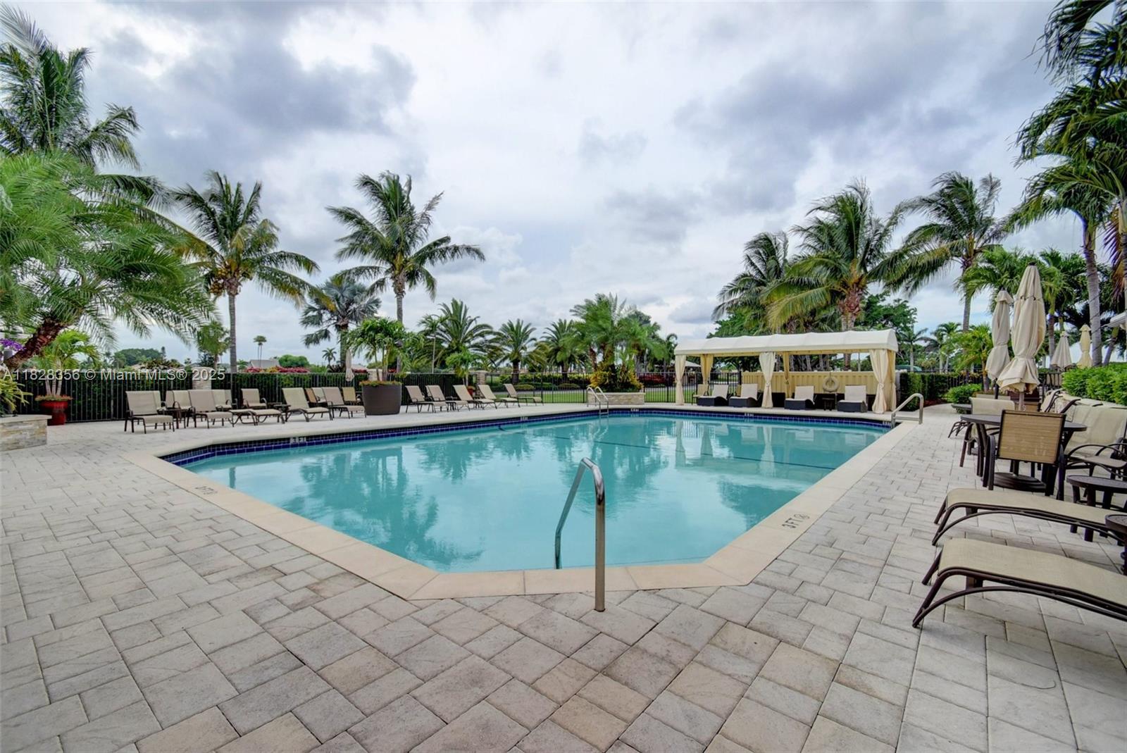 10344 Sunset Bend Dr