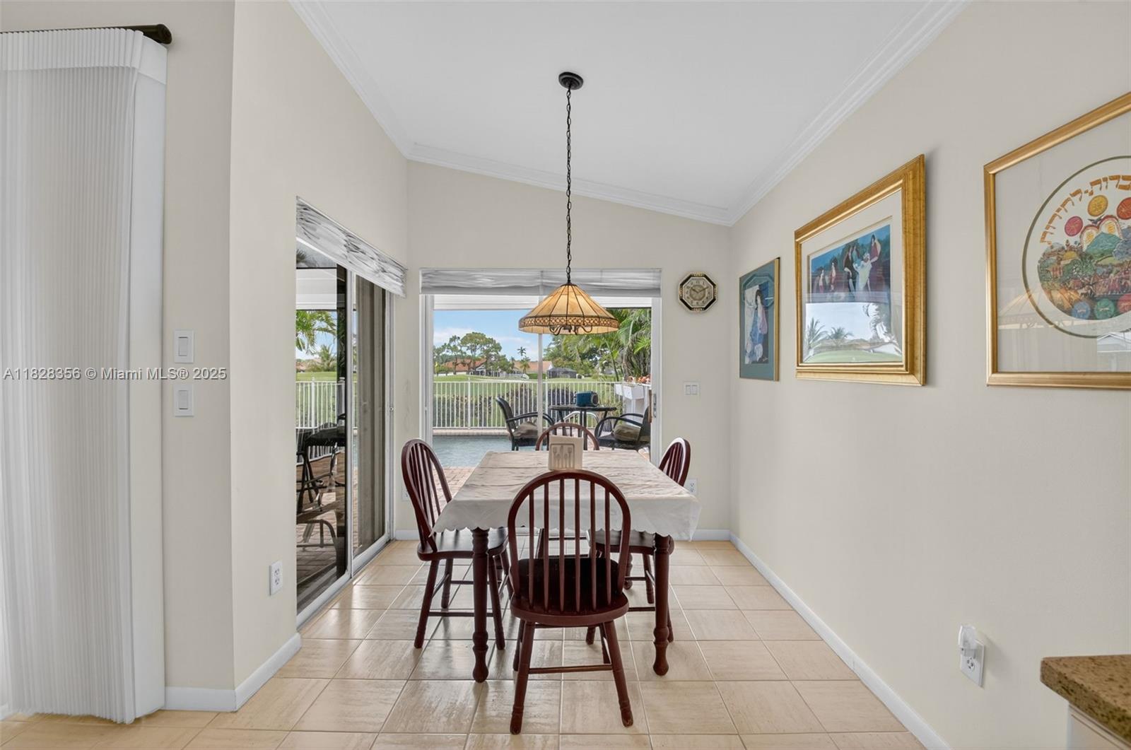 10344 Sunset Bend Dr