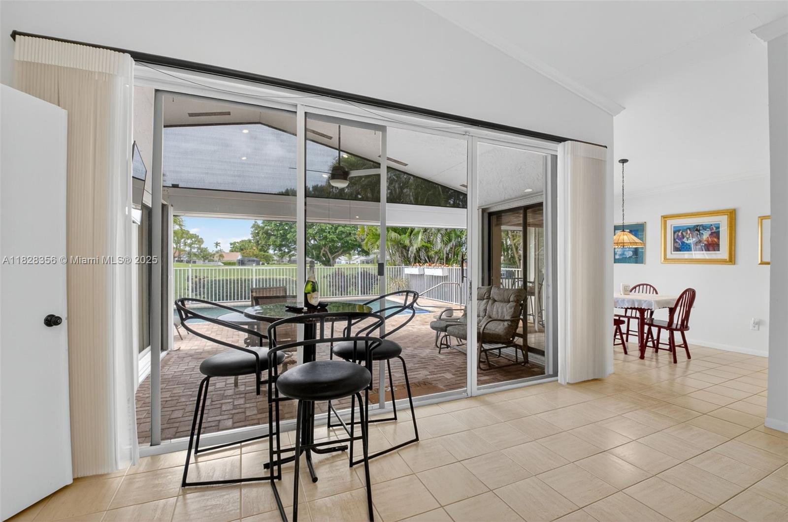 10344 Sunset Bend Dr
