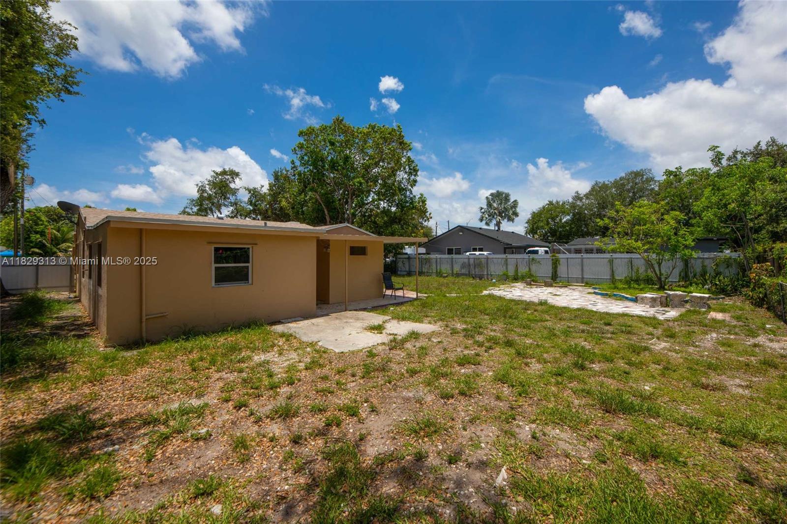2153 NW 92nd St