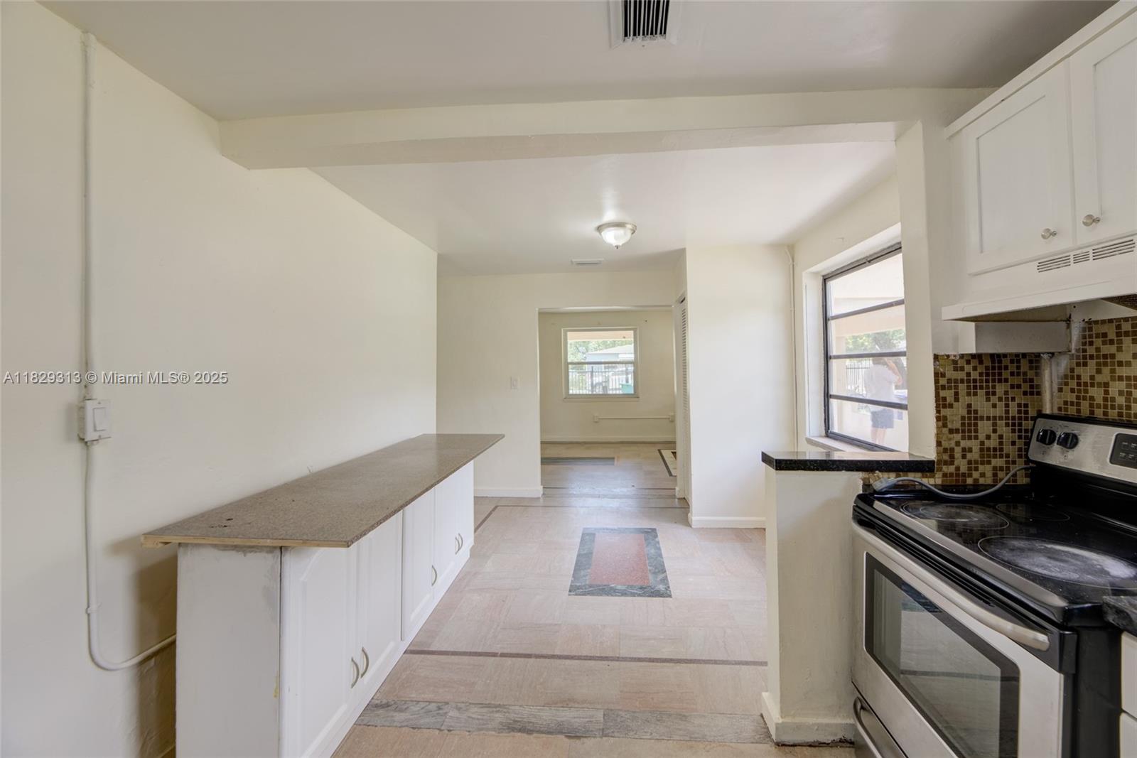 2153 NW 92nd St