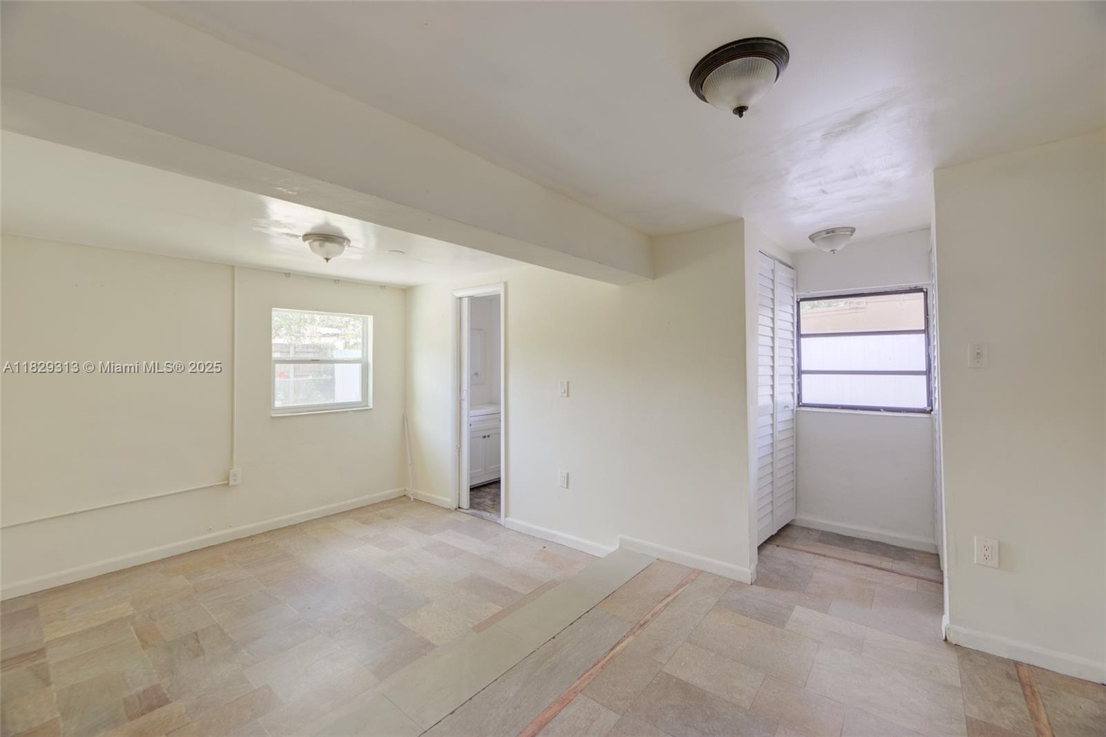 2153 NW 92nd St