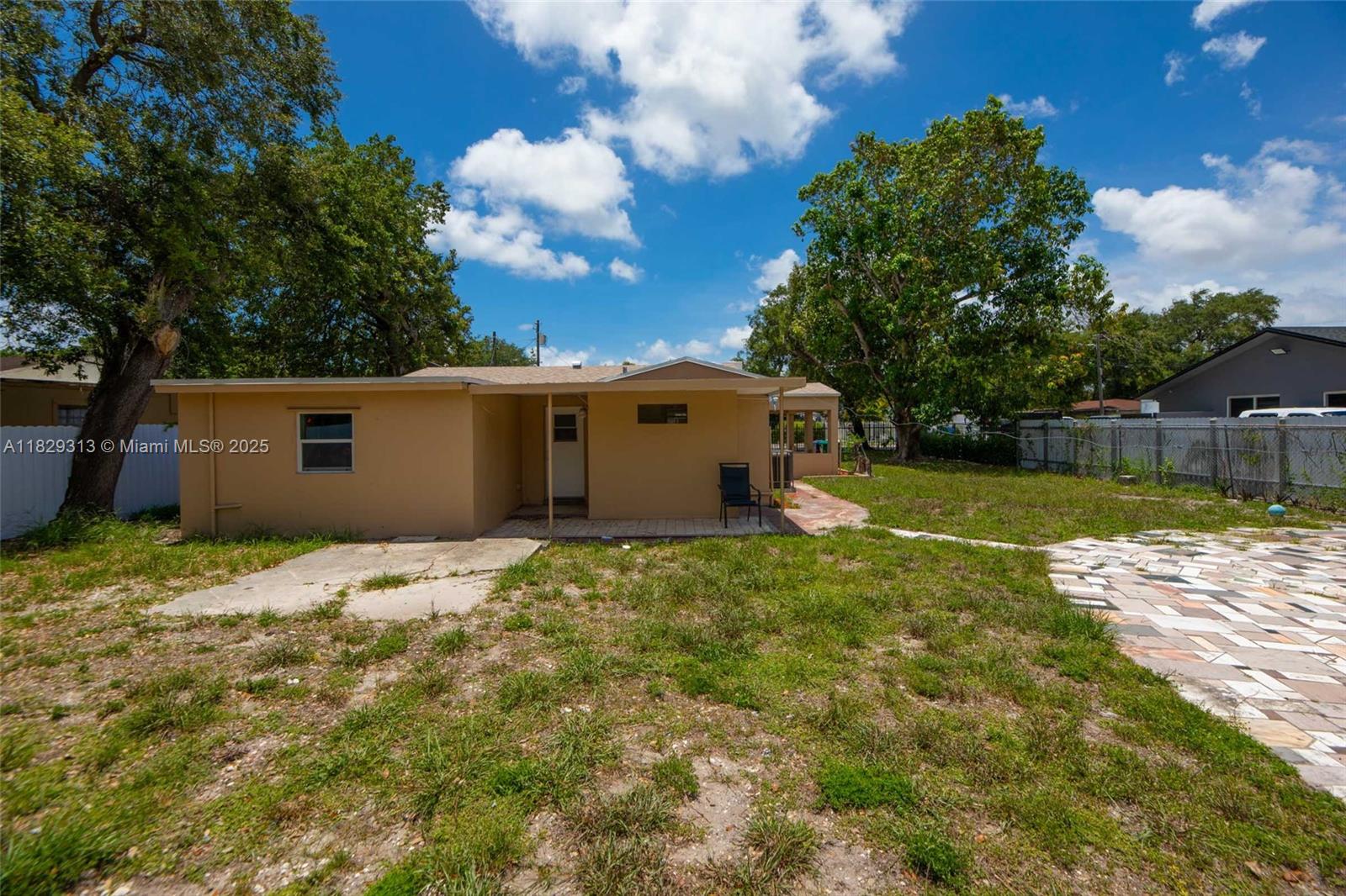 2153 NW 92nd St