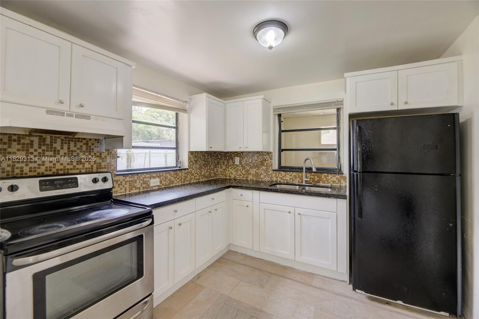 2153 NW 92nd St