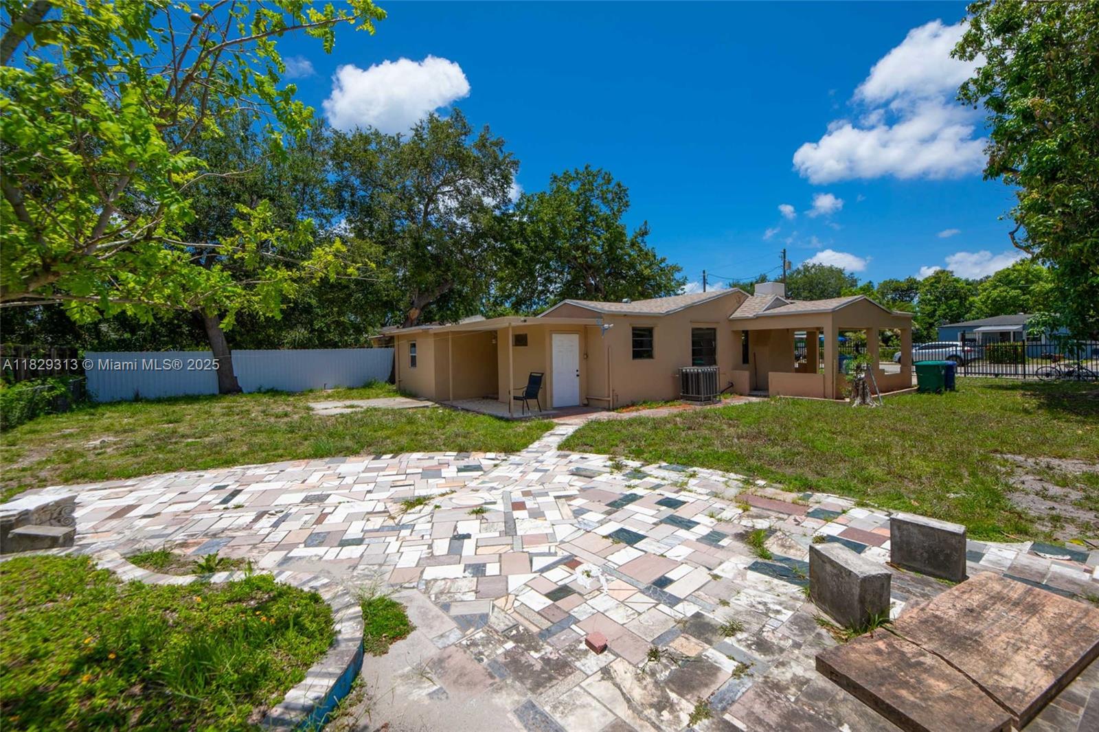 2153 NW 92nd St