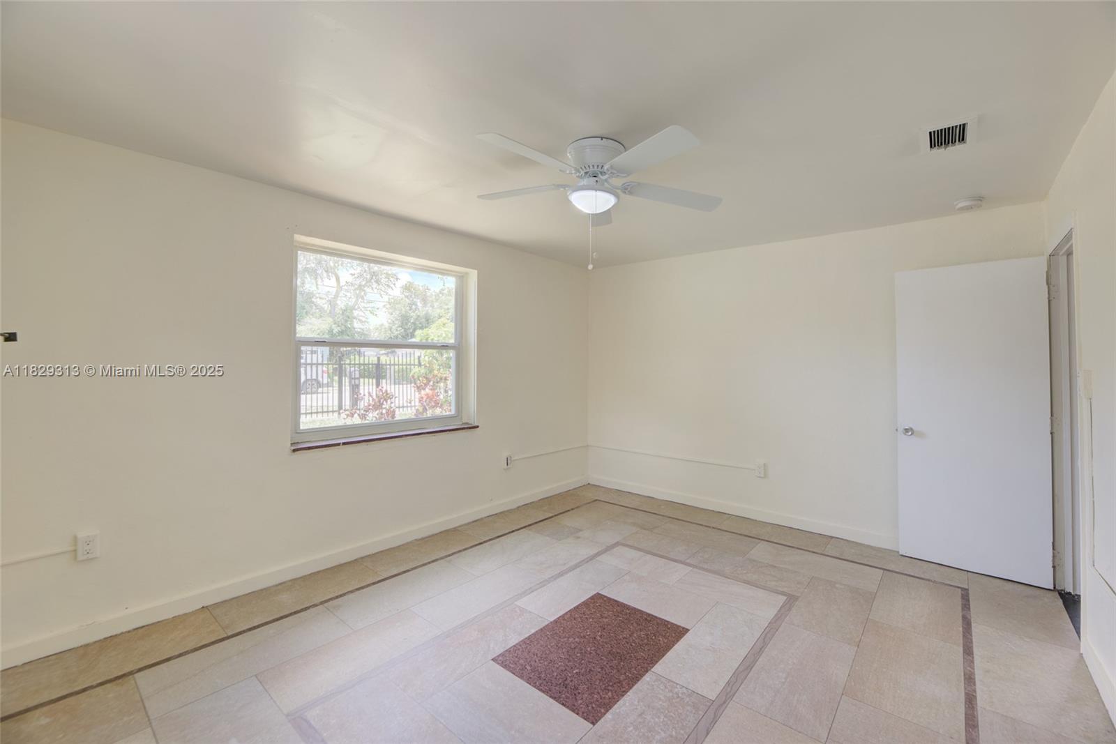 2153 NW 92nd St