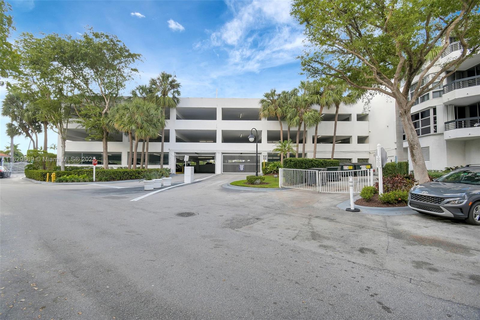 3400 NE 192nd St # 1606