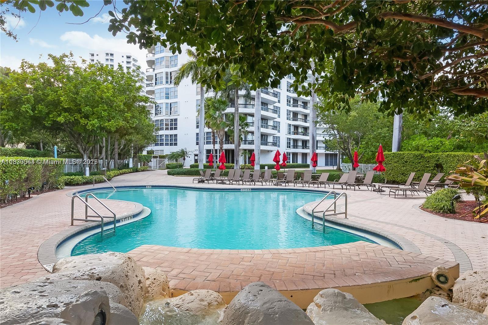 3400 NE 192nd St Unit: LPH2