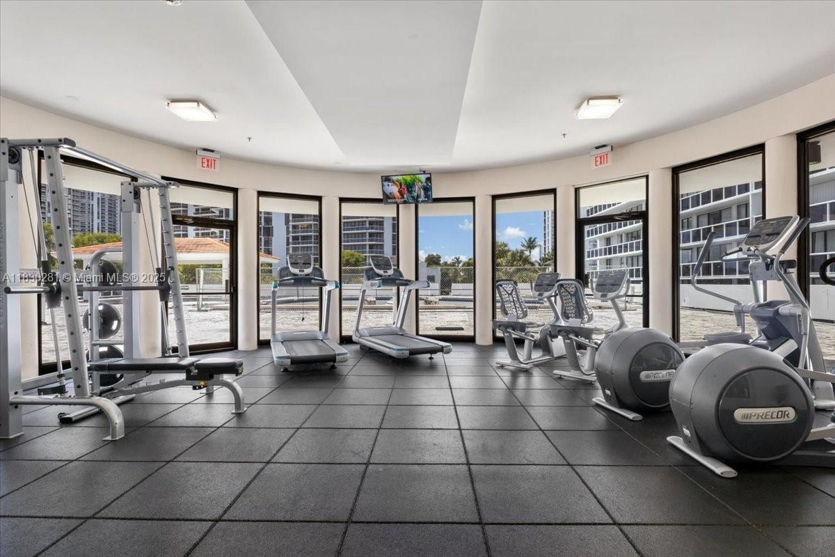 20505 E Country Club Dr # 132