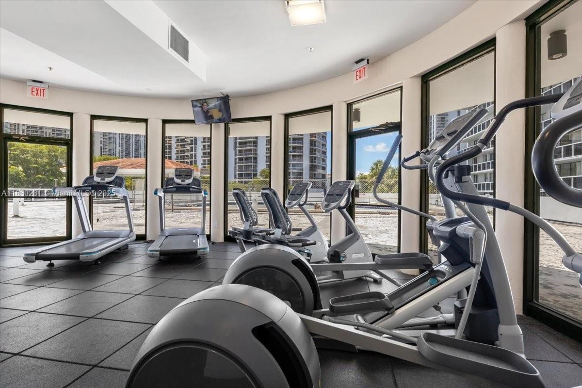 20505 E Country Club Dr # 132