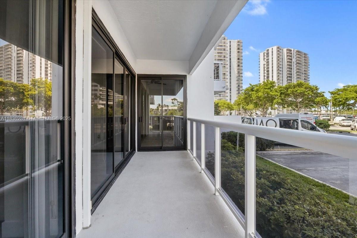 20505 E Country Club Dr # 132