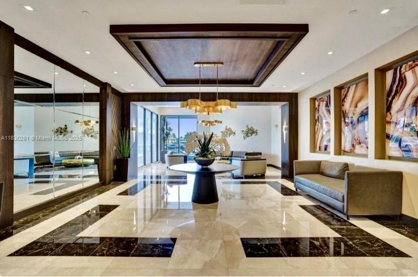 20505 E Country Club Dr # 132